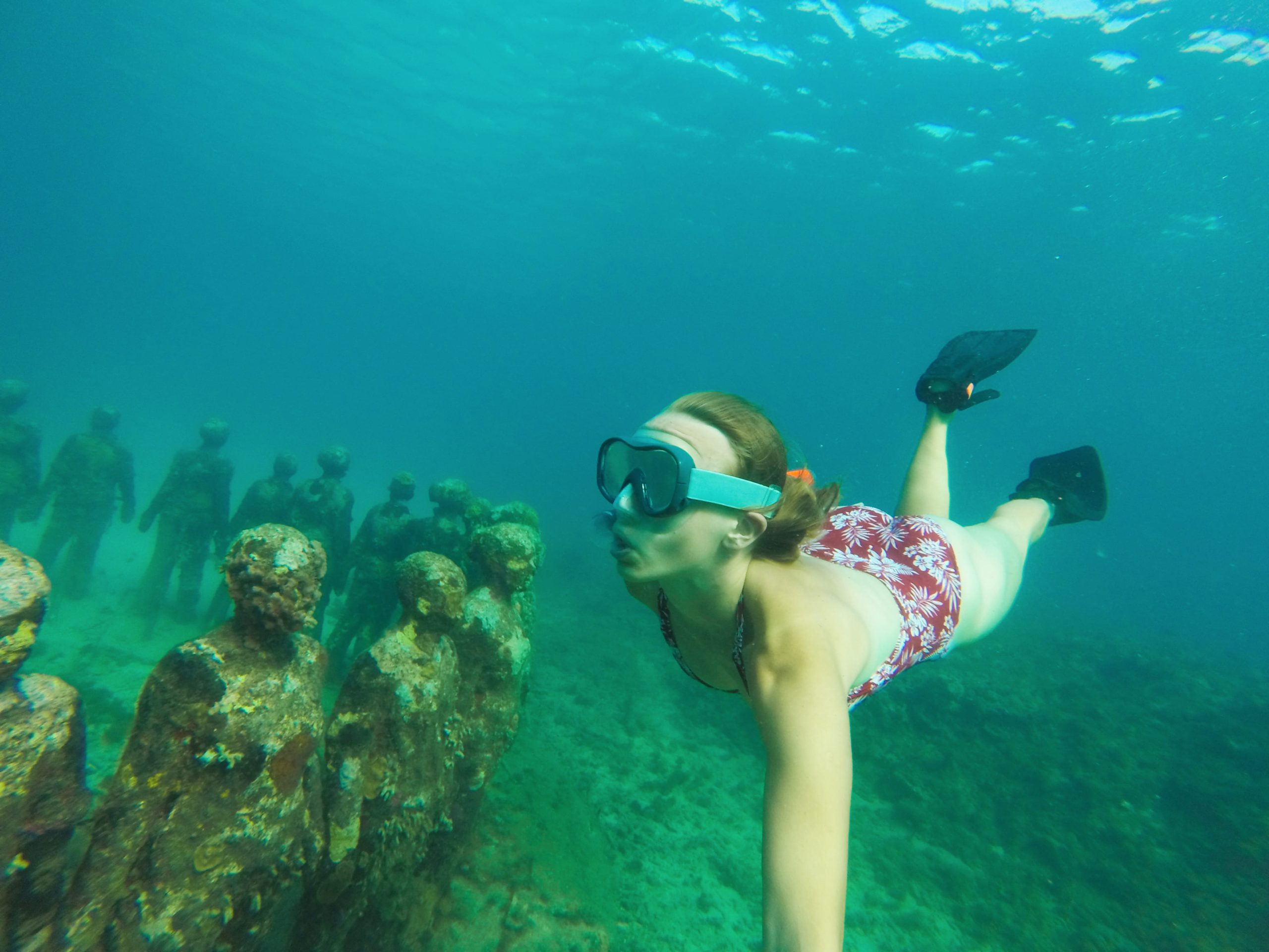 Underwater-Sculpture-Park-Grenada-For-Those-Who-Love-Art-scaled.jpg